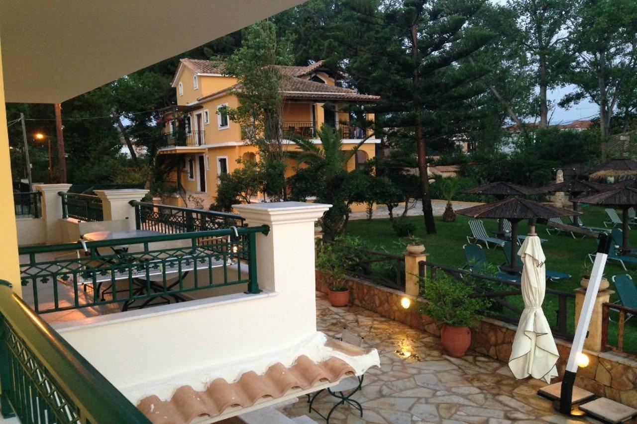Andreolas Luxury Suites Tsilivi  Exteriör bild
